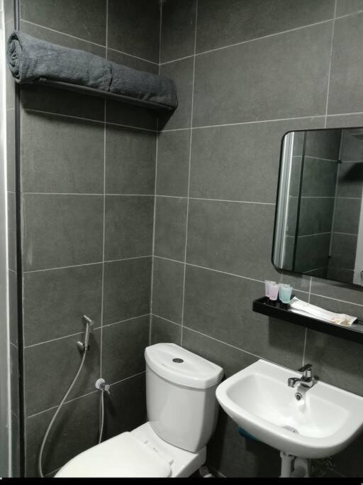 Amani Staycation Bandar Seri Alam#Studio Room Masai Luaran gambar